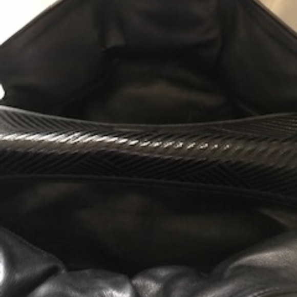 Bvlgari handbag  NOT a copy.  bought from the store - Picture 4 of 7